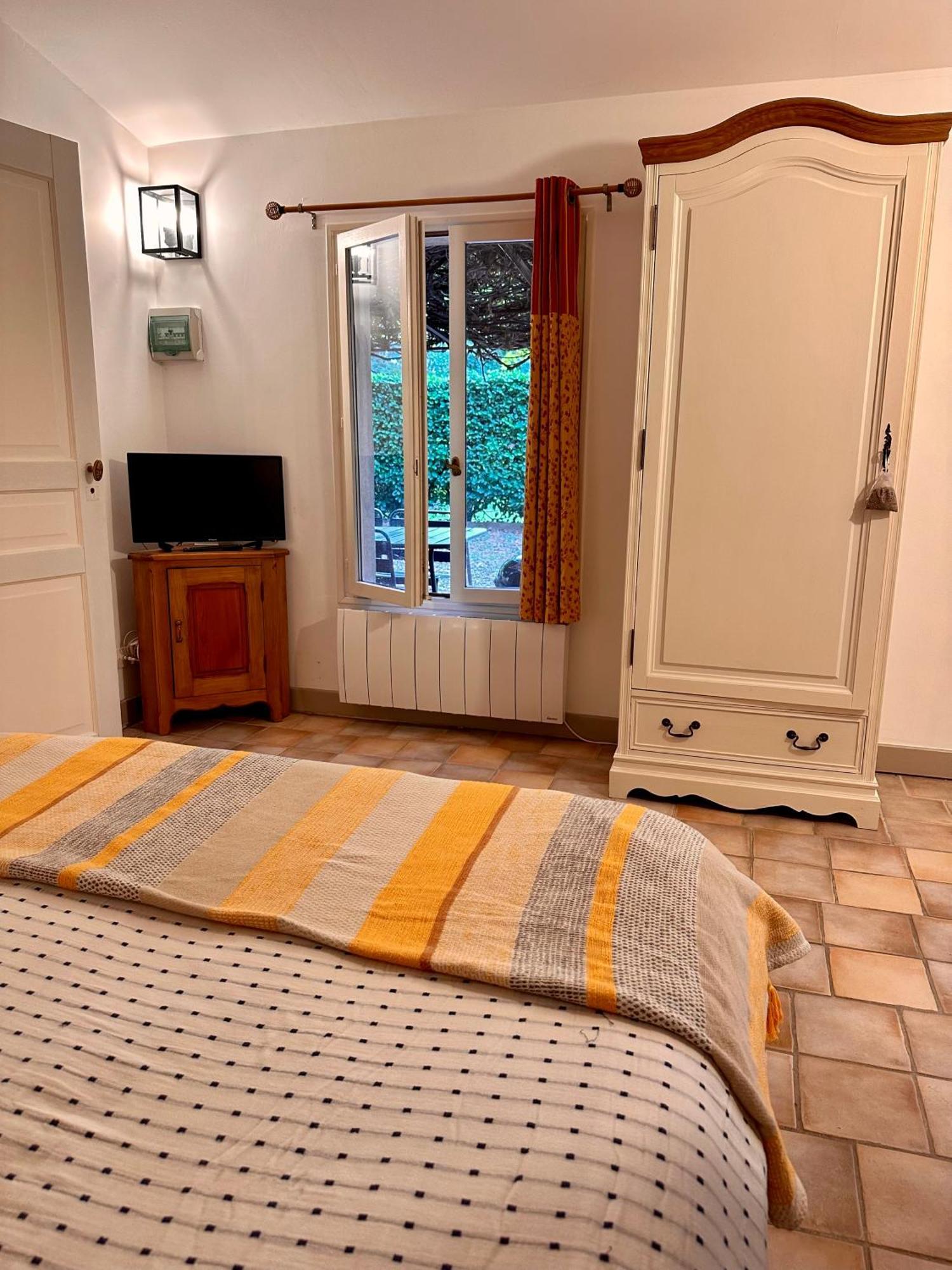 Le Pavillon Vert - B&B Vedène Dış mekan fotoğraf