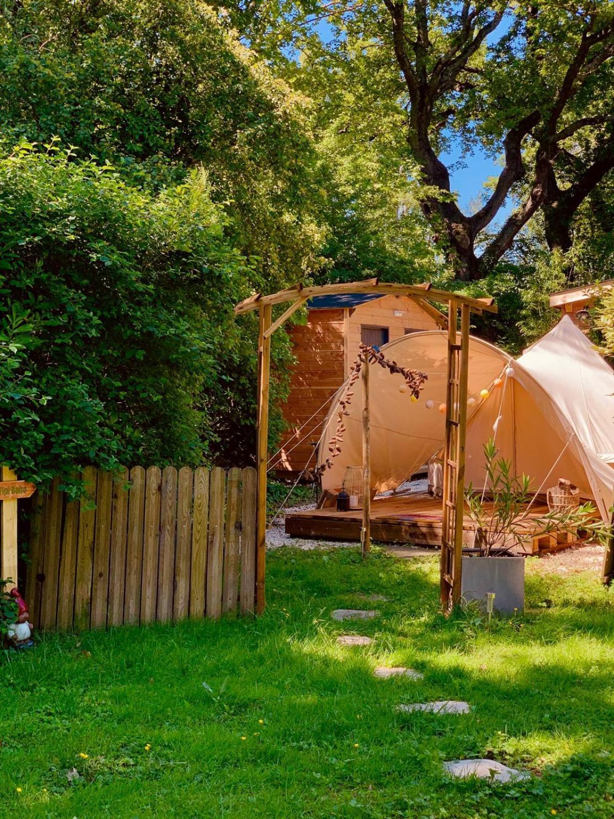 Le Pavillon Vert - B&B Vedène Dış mekan fotoğraf